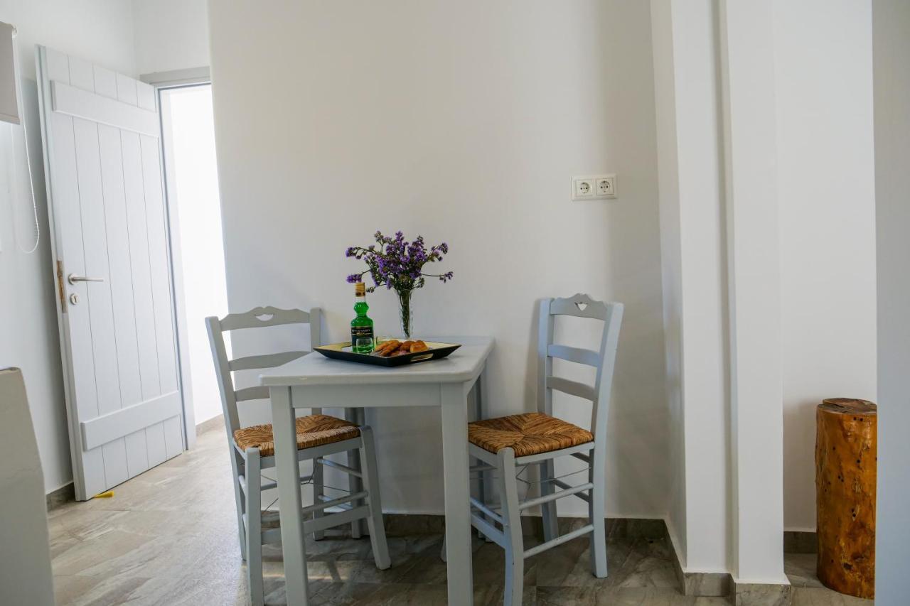 Theodora Luxury Studios Naxos City المظهر الخارجي الصورة